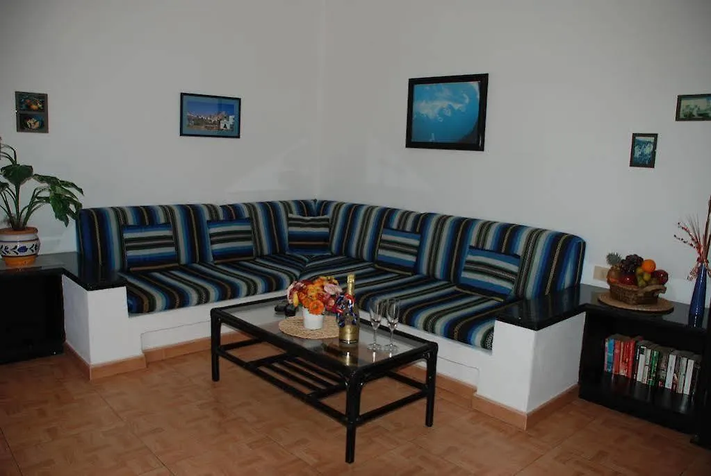 Apartamentos Alberto Morro Jable 2*,